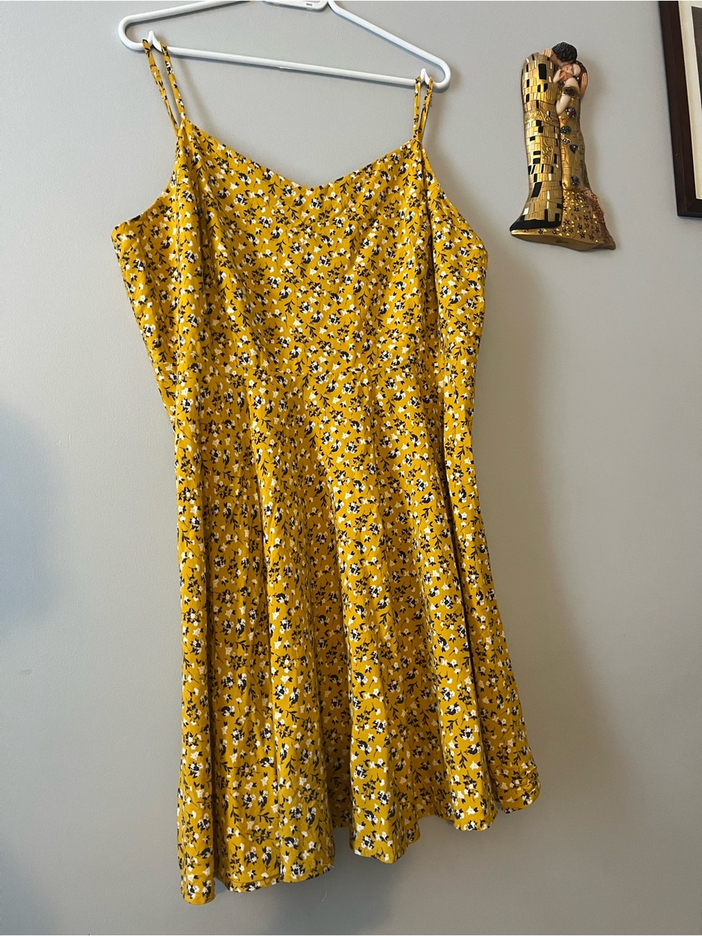 Old Navy Yellow Floral Smocked Sundress with Navy & White Flowers size XXL